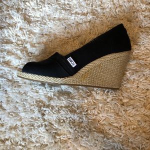 Canvas peep toe wedges